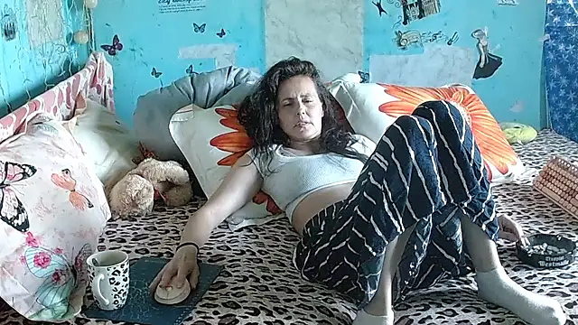Chat +18 de brighteyes77 ao vivo