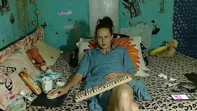 brighteyes77n Webbikameraesitys
