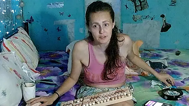 brighteyes77 – Live XXX-chat
