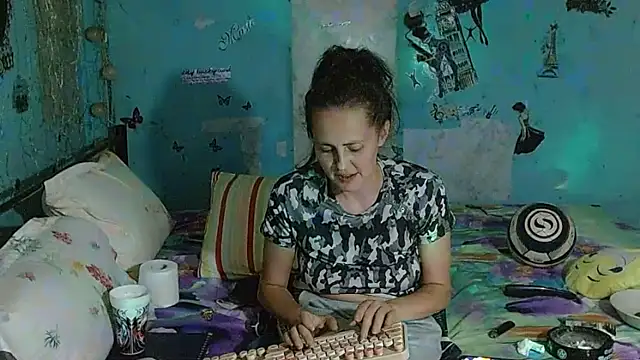 brighteyes77's Live XXX Chat