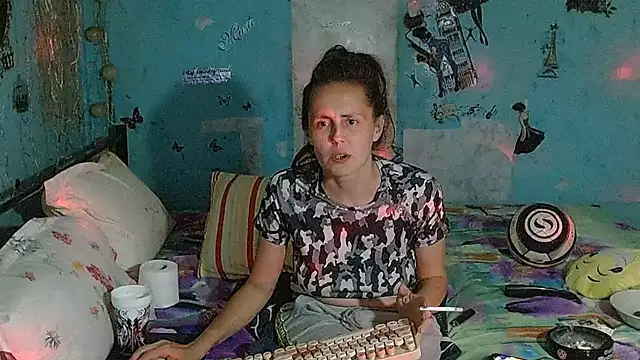 brighteyes77 XXX чат на живо