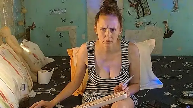 brighteyes77's Live XXX Chat