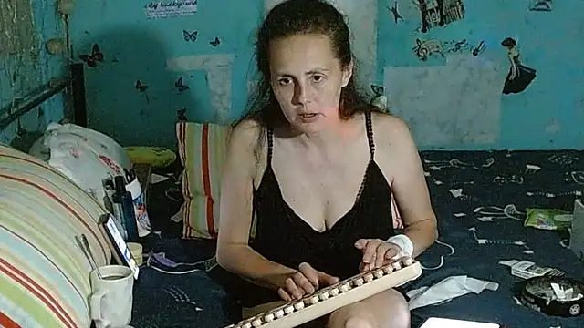 brighteyes77's Live XXX Chat