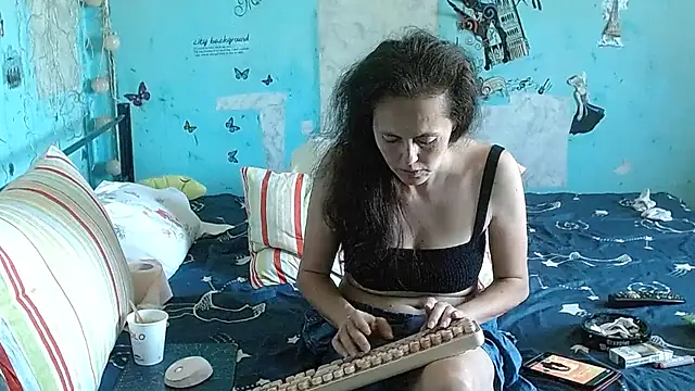 Chat XXX en directo de brighteyes77