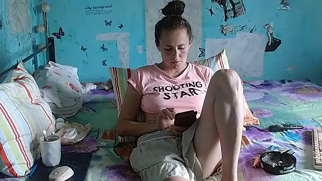 brighteyes77's Live XXX Chat