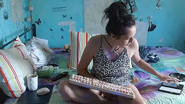 brighteyes77 라이브 XXX 채팅