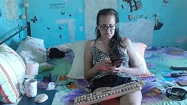 brighteyes77 Live XXX-Chat