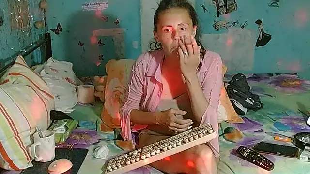 brighteyes77 লাইভ XXX চ্যাট