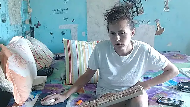 Chat XXX en directo de brighteyes77