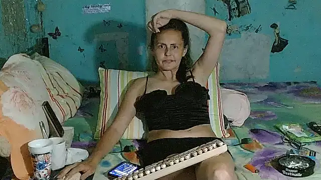 brighteyes77: онлайн-секс-чат