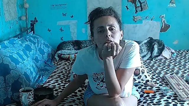 brighteyes77 লাইভ XXX চ্যাট