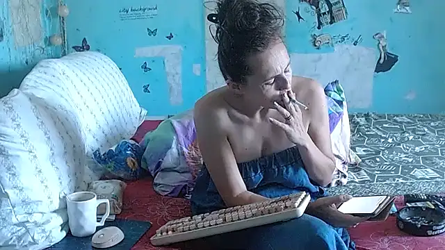 brighteyes77's Webcam Show