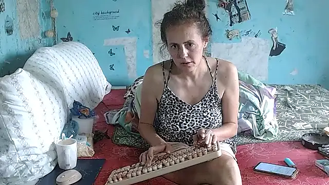 brighteyes77 live XXX chat