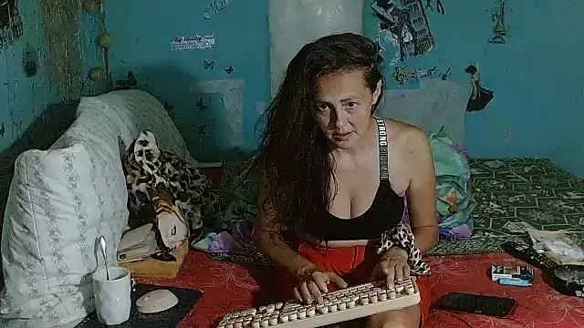 دردشة brighteyes77 الجنسية المباشرة