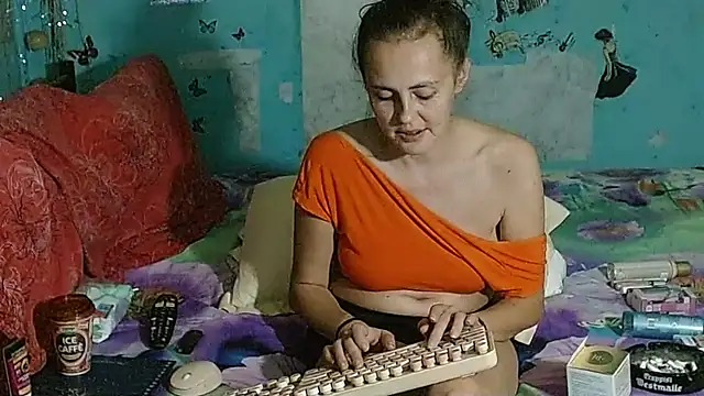 brighteyes77: онлайн-секс-чат