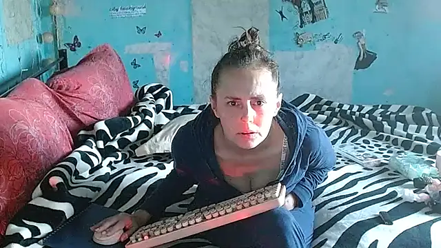 brighteyes77 Live XXX-Chat