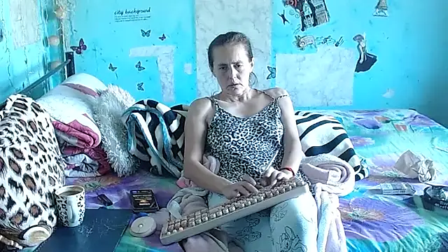 XXX chat uživo modela brighteyes77