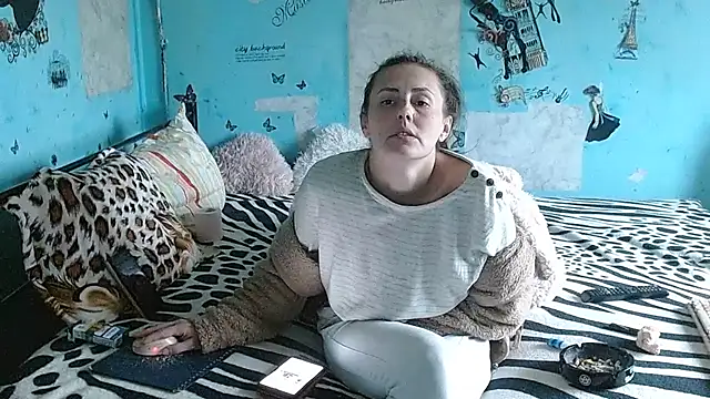 XXX chat uživo modela brighteyes77