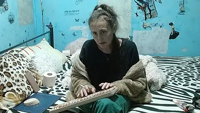 Chat +18 de brighteyes77 ao vivo