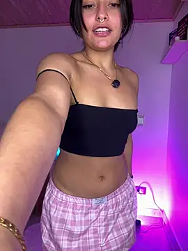 NandaVixen's Live XXX Chat