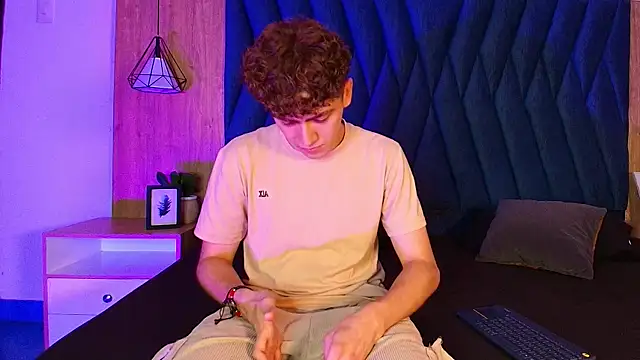 Tyler_Mcrey Webcamshow