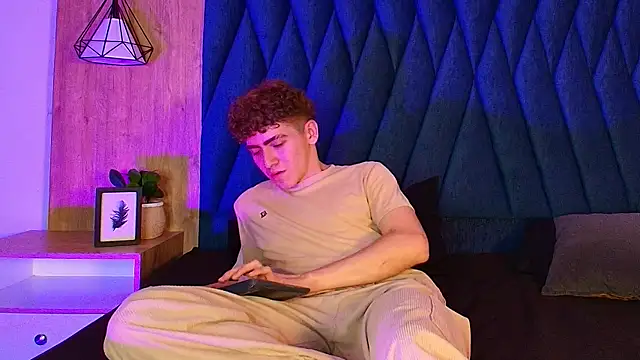 Tyler_Mcrey Webcam show
