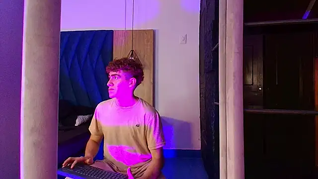 Tyler_Mcrey Webcam Show