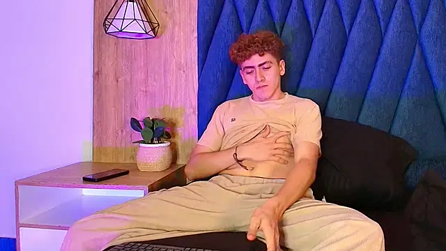 Tyler_Mcreyn Webbikameraesitys