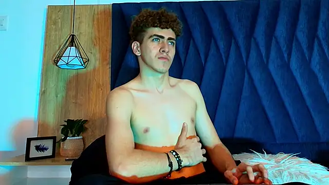 Tyler_Mcrey Webcam-Show