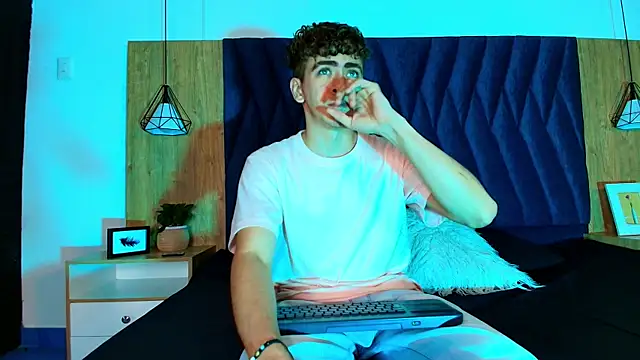 Show de Tyler_Mcrey na webcam