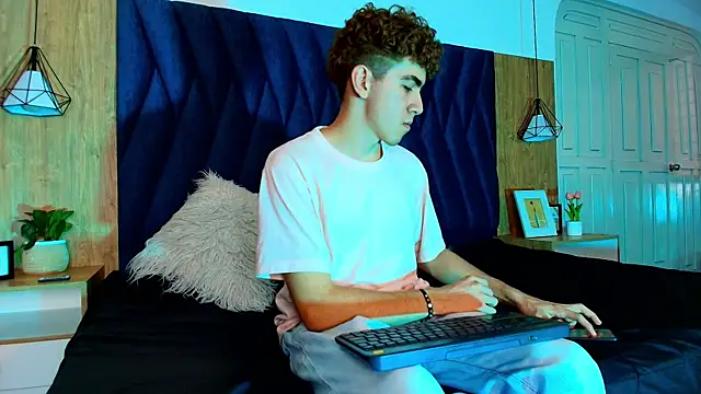 Tyler_Mcrey Webcam Show