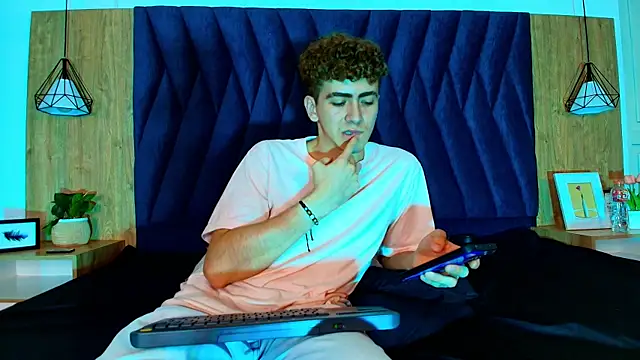 Tyler_Mcrey Webcam show
