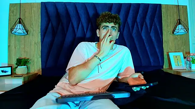 Tyler_Mcrey webcam show