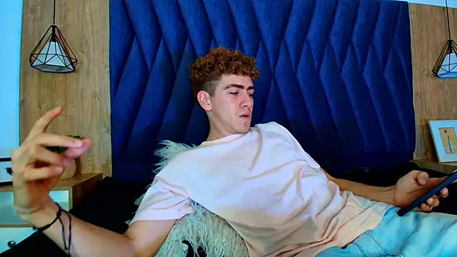 Tyler_Mcrey Show Webcam