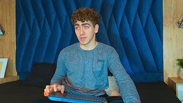 Tyler_Mcrey Pertunjukan Webcam
