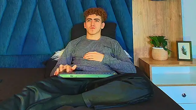 Show webcam de Tyler_Mcrey