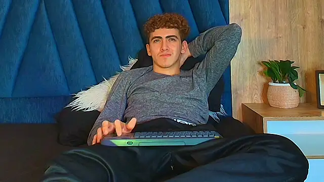 Tyler_Mcrey webcam show
