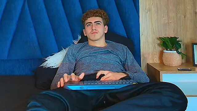 Show de Tyler_Mcrey na webcam