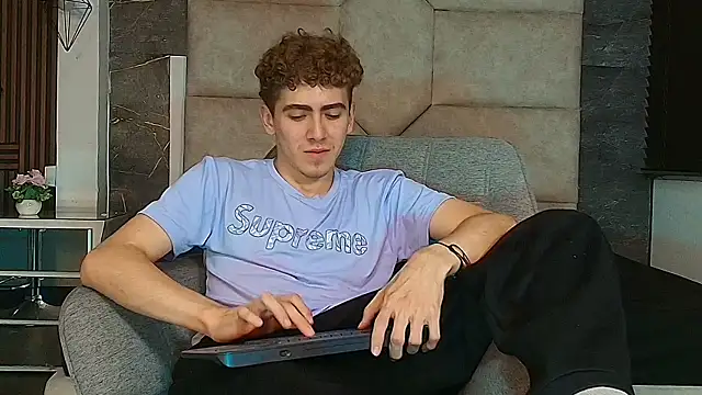 Tyler_Mcrey 웹캠 쇼