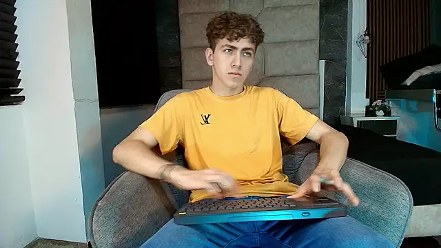 Tyler_Mcrey Webcamshow