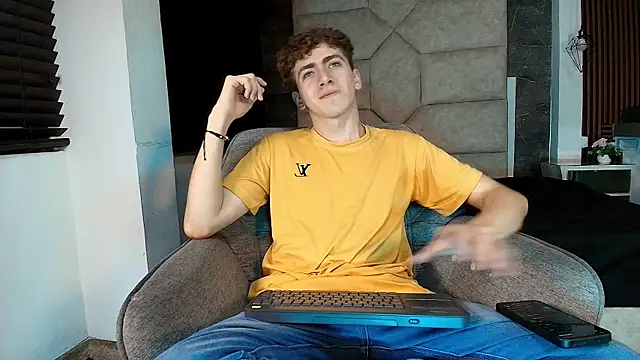 Tyler_Mcrey webcam show