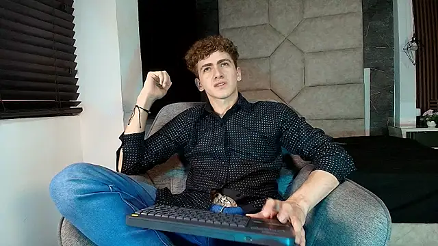 Tyler_Mcrey webkamerás műsora