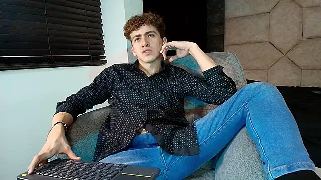 Tyler_Mcrey webcam show