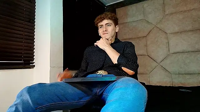Tyler_Mcrey Webcam-Show
