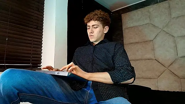 Tyler_Mcrey webcam show