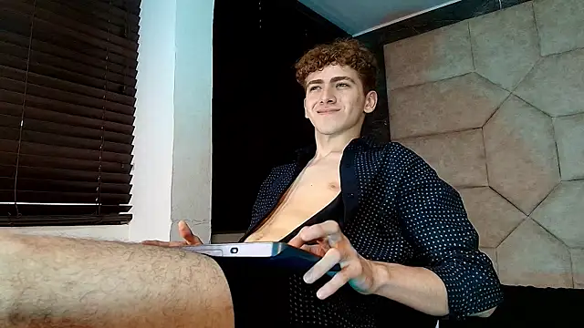 Tyler_Mcrey Show Webcam