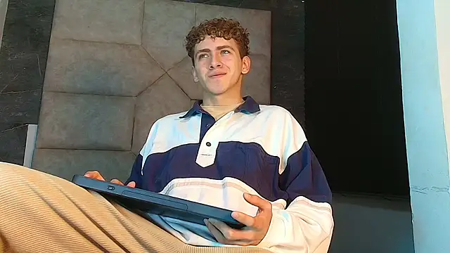 Tyler_Mcrey Webcamshow