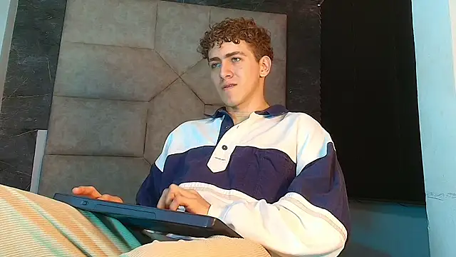 Tyler_Mcrey webcam show