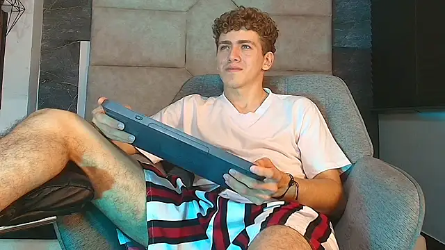 Tyler_Mcreyn Webbikameraesitys