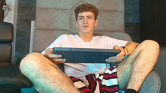 Tyler_Mcreyn Webbikameraesitys